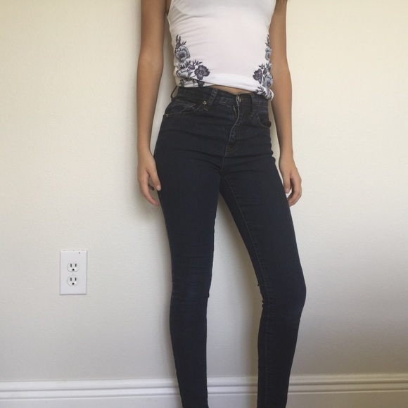 Jeans - Picture 3 of 3